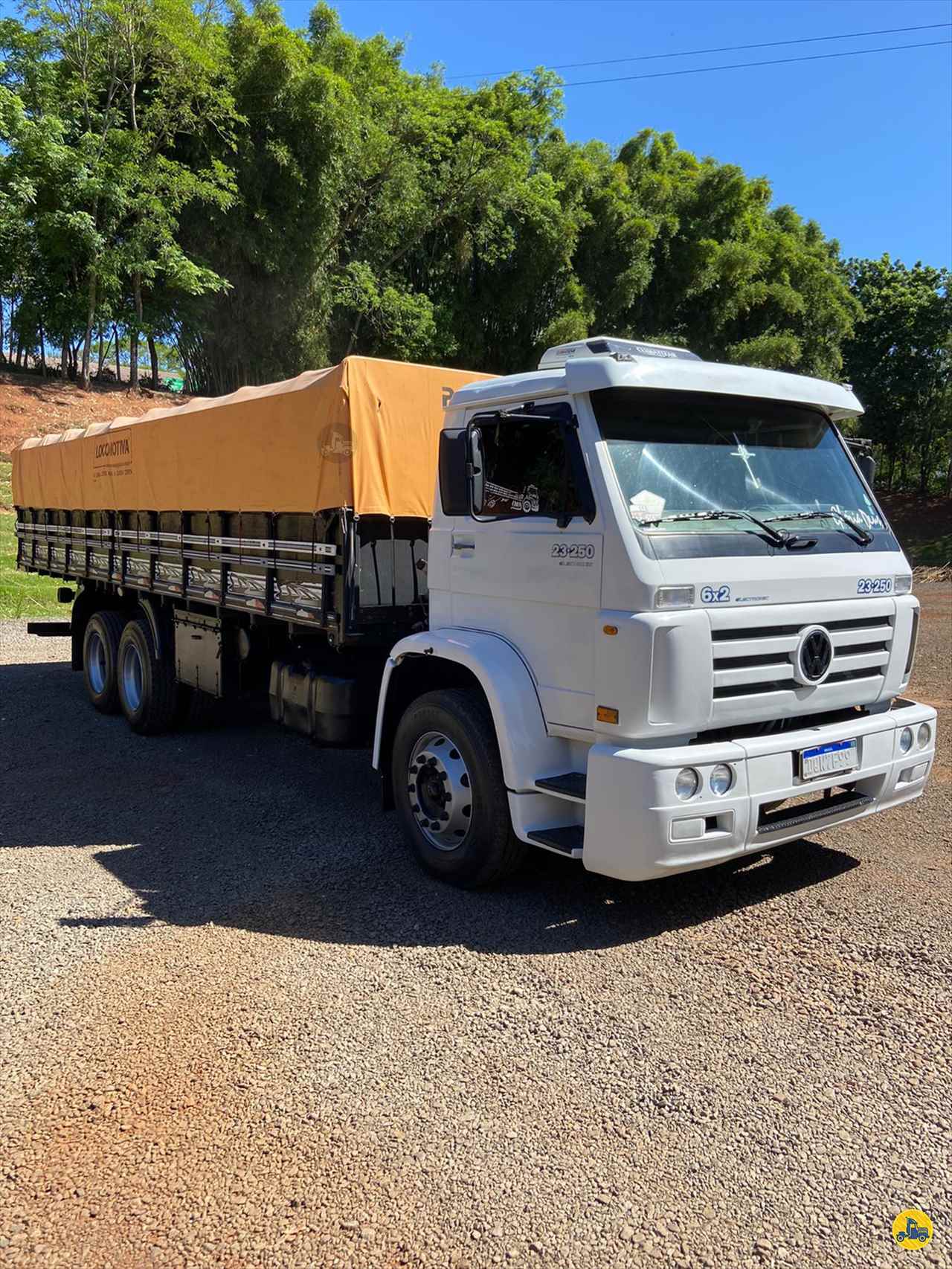 CAMINHAO VOLKSWAGEN VW 23250 Graneleiro Truck 6x2 De Mattos Veículos TUCUNDUVA RIO GRANDE DO SUL RS